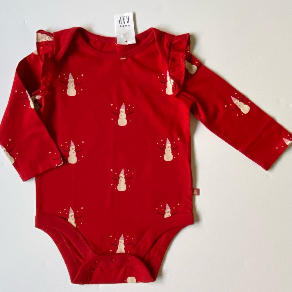Gap Shirt Size 6-12 Months NWT New Red Snowmen Christmas winter Snap One Piece